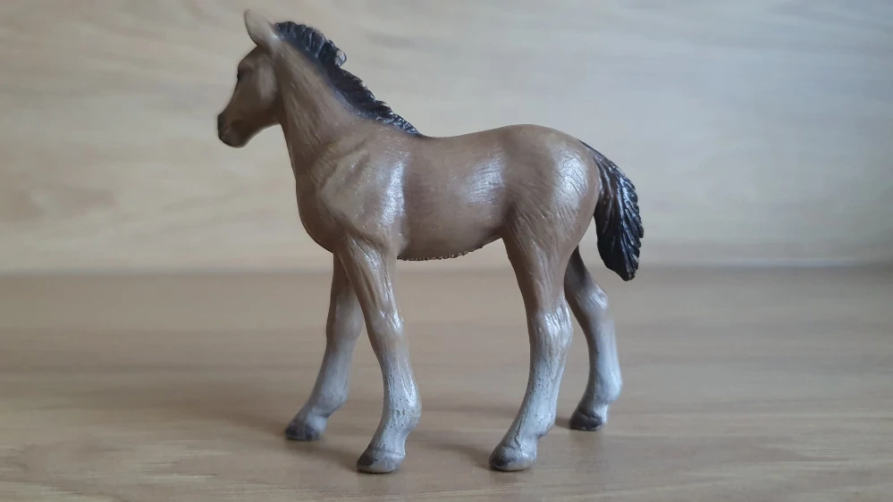 Hannoverské hříbě 13277, model 2003