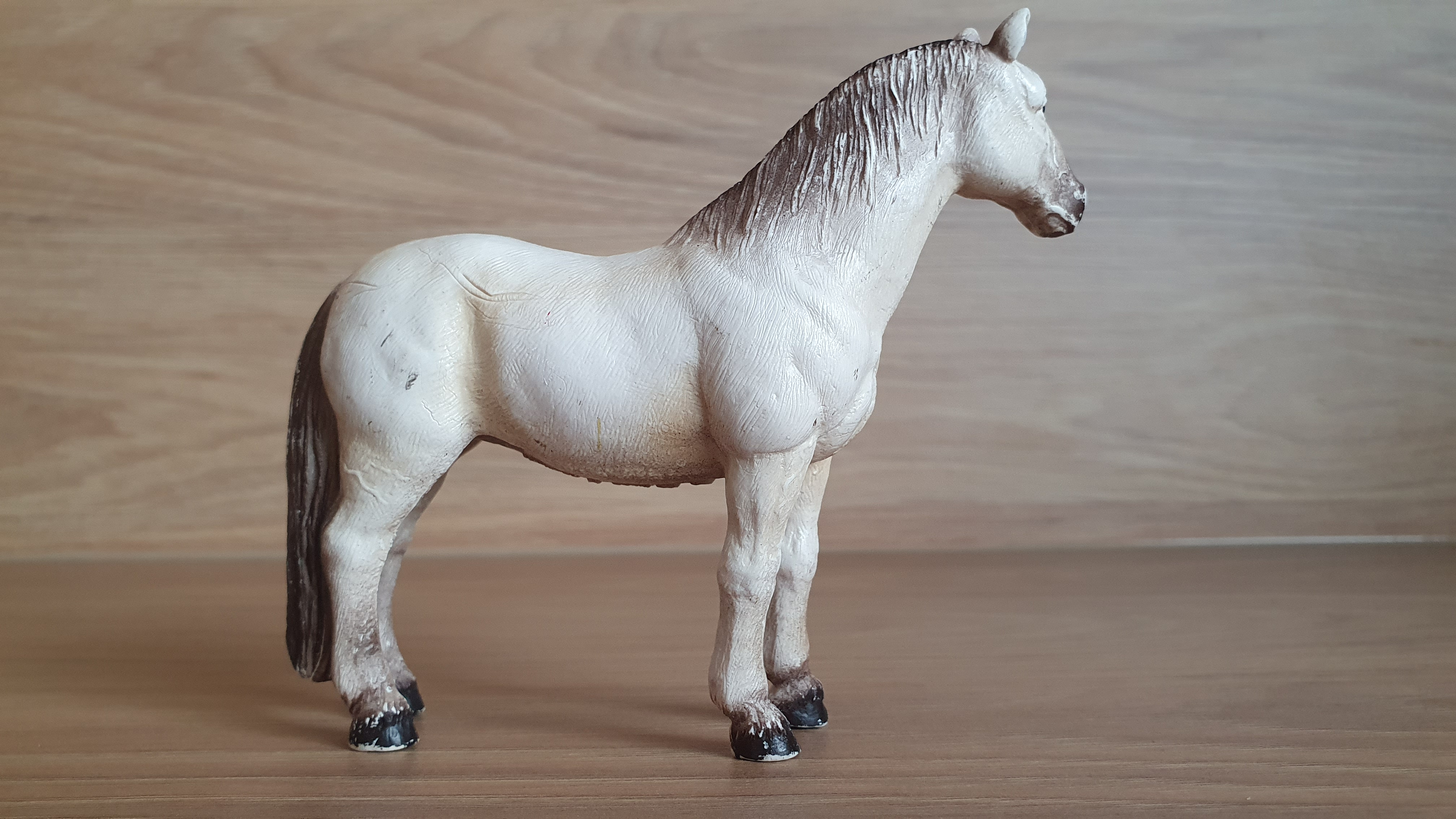 Klisna Šiml  13228, model 1995