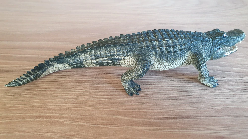 aligátor s pohyblivou čelistí 14727, model 2014