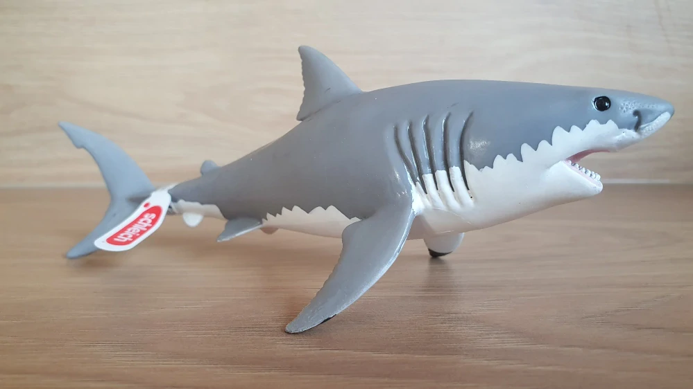 žralok bílý  14809, model 2017
