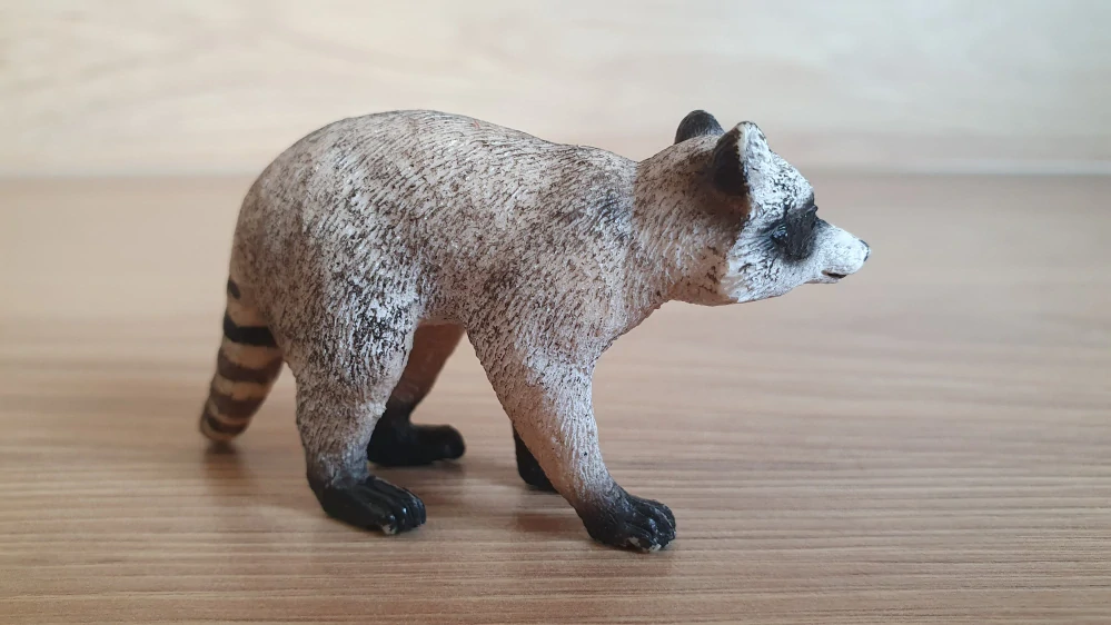 mýval  14828, model 2018