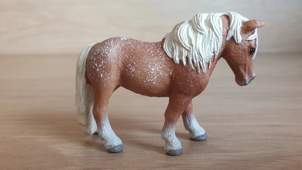 Falabella  13688, model 2010