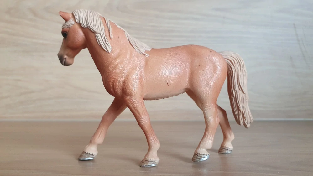 Tennessee Walker klisna 13833, model 2016