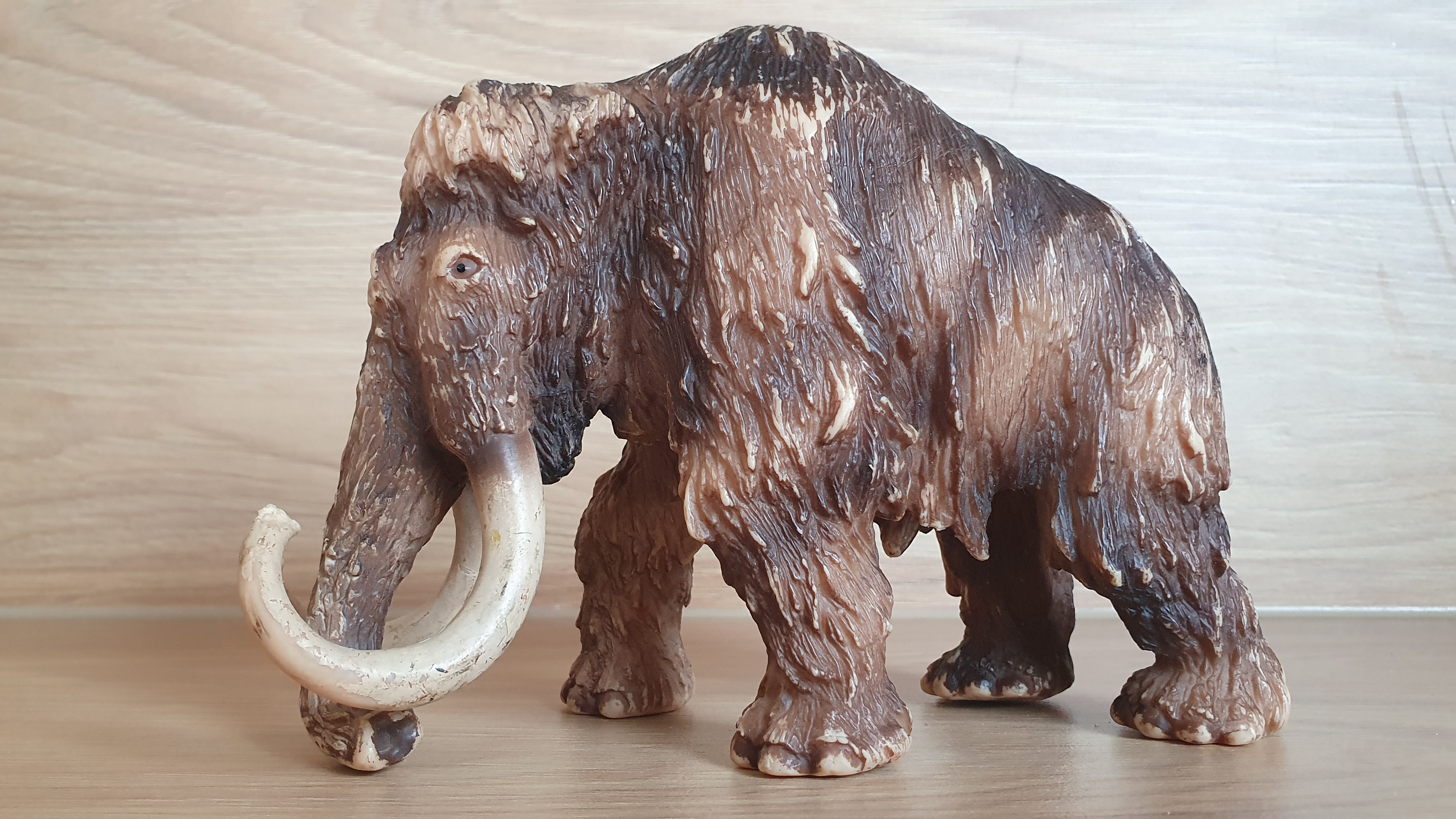 Wooly Mammoth  16517, model 2002