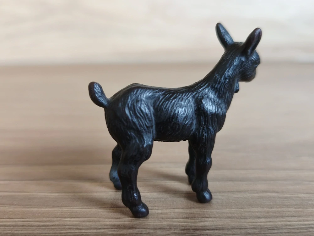 kůzle černé 13120, model 1996