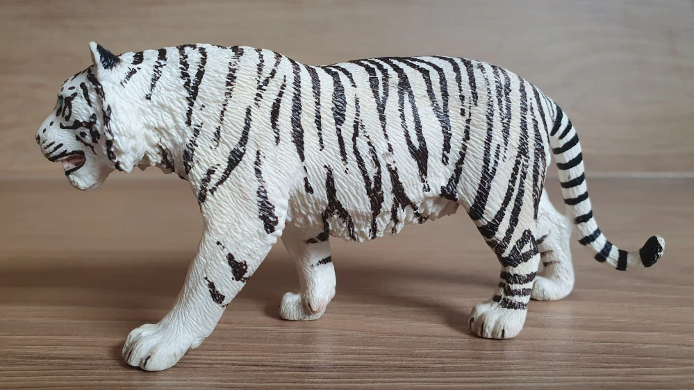 tygr bílý  14731, model 2014