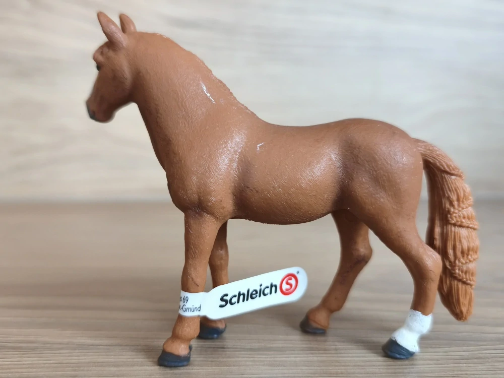 Německý jezdecký poník 13925, model 2020