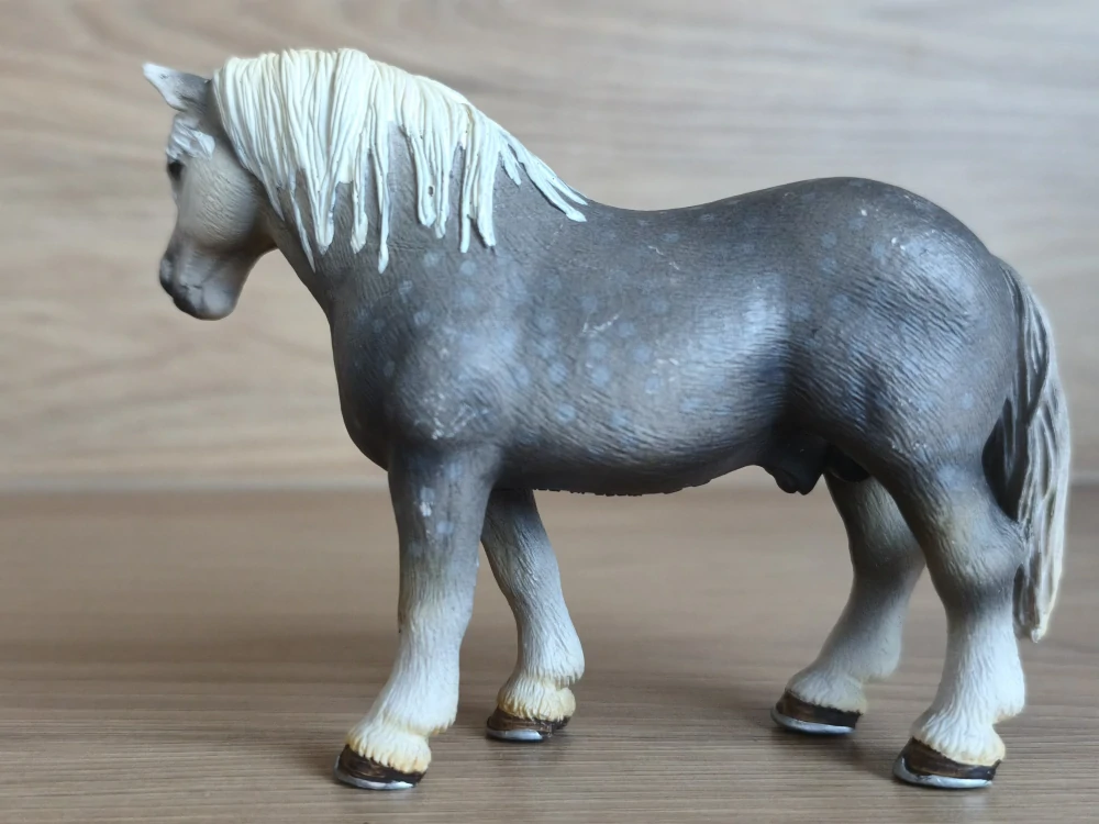 Hřebec Percheron 13623, model 2006