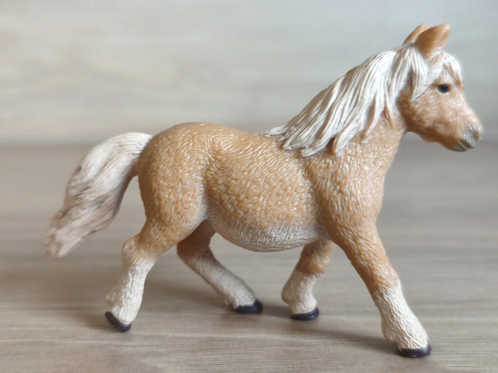Shetlandská klisna edice McDonalds No 2, model 2019