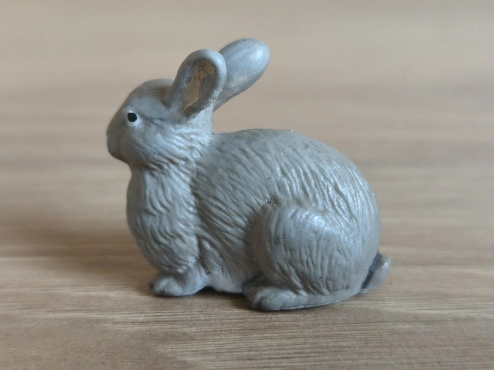 králík divoký  14631, model 2009