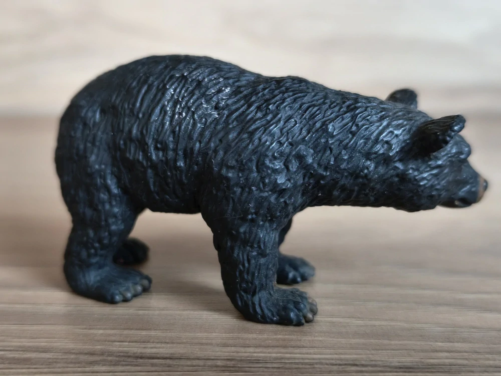 medvěd černý 14316, model 2002