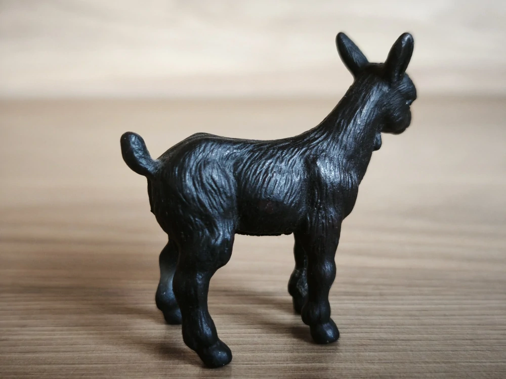 kůzle černé 13120, model 1996