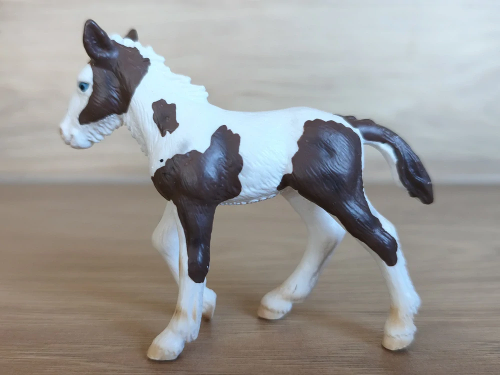 Kůň irský Tinker hříbě 13295, model 2004