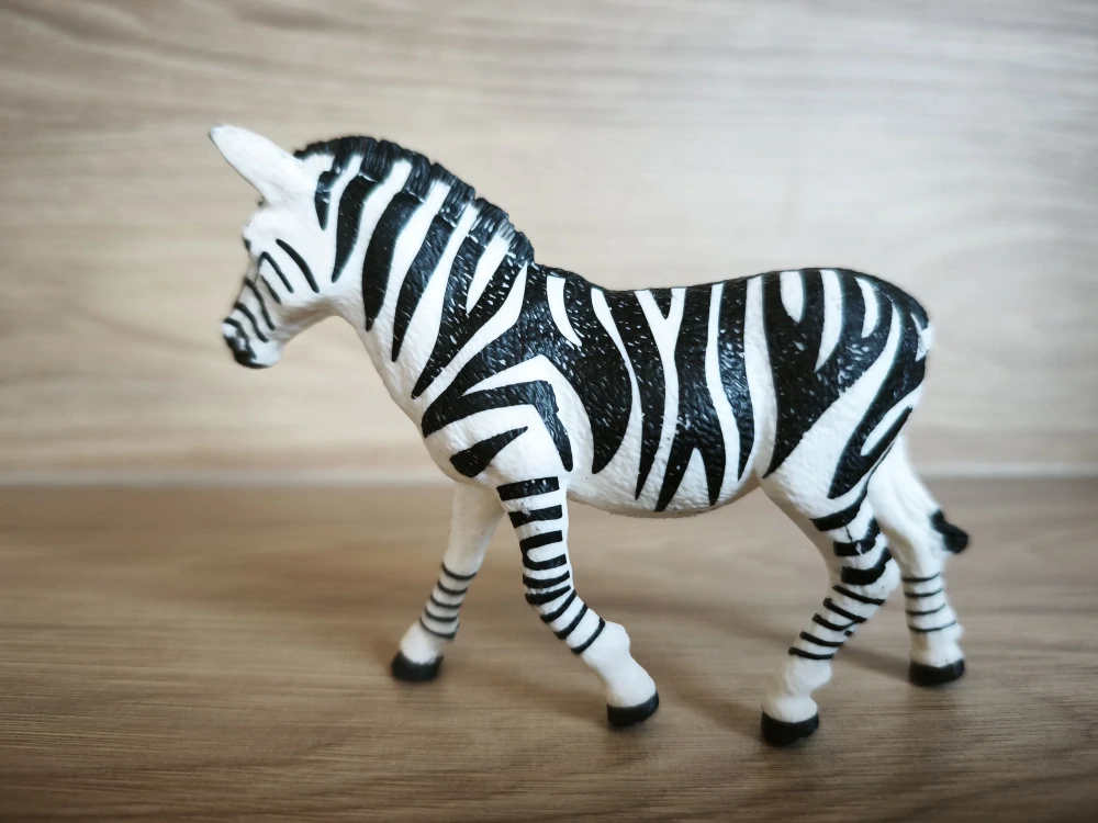 zebra edice McDonalds, model 2021