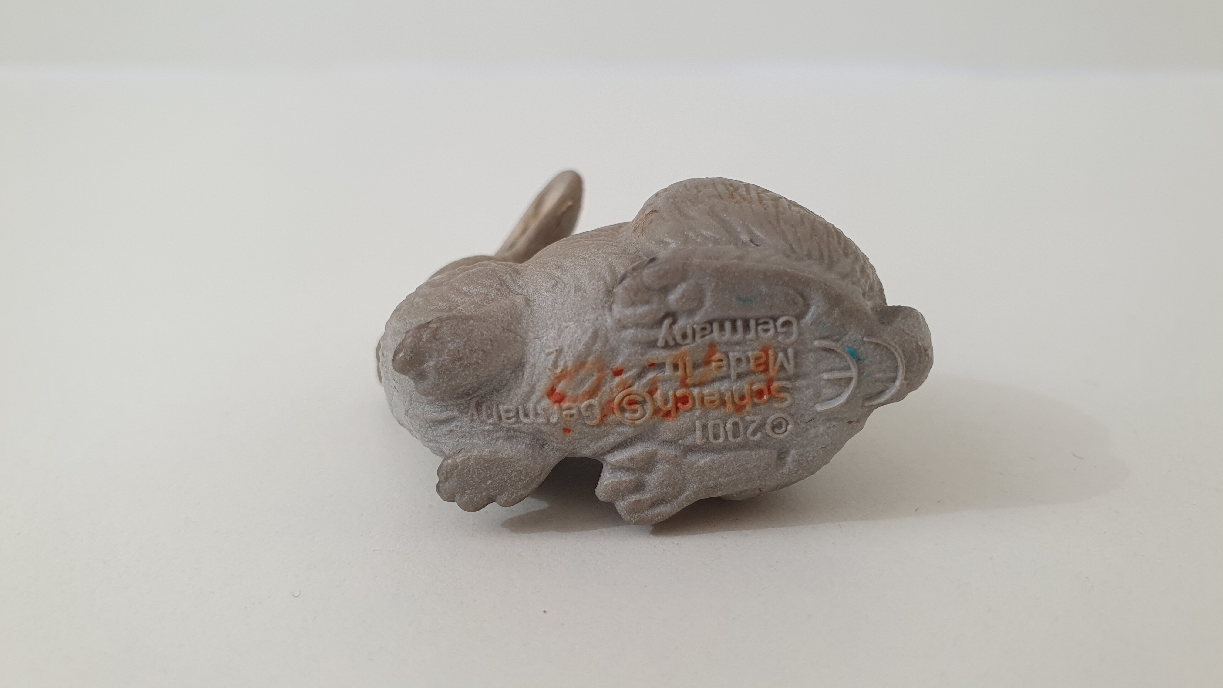 králík divoký  14246, model 2001
