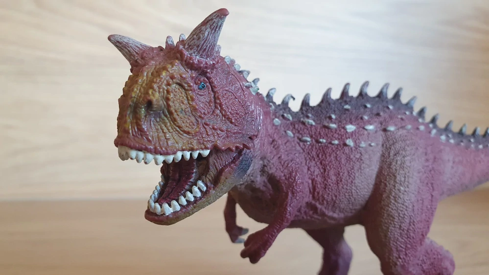 Carnotaurus 14527, model 2012