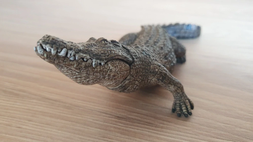 krokodýl s pohyblivou čelistí 14736, model 2014
