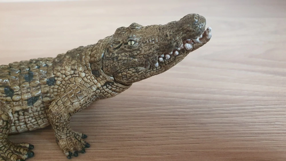 krokodýl s pohyblivou čelistí 14736, model 2014