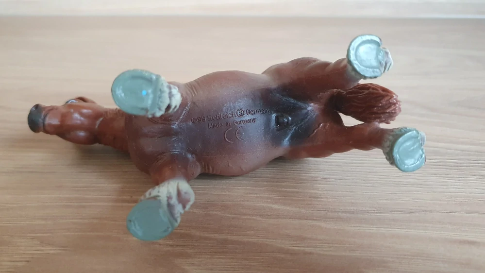 Těžký kůň  13244, model 1999