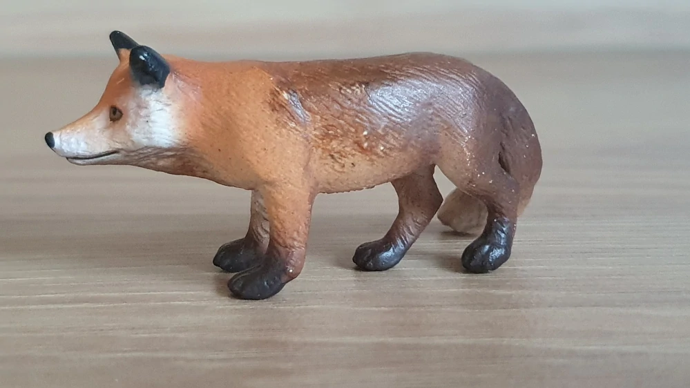 liška  14338, model 2004