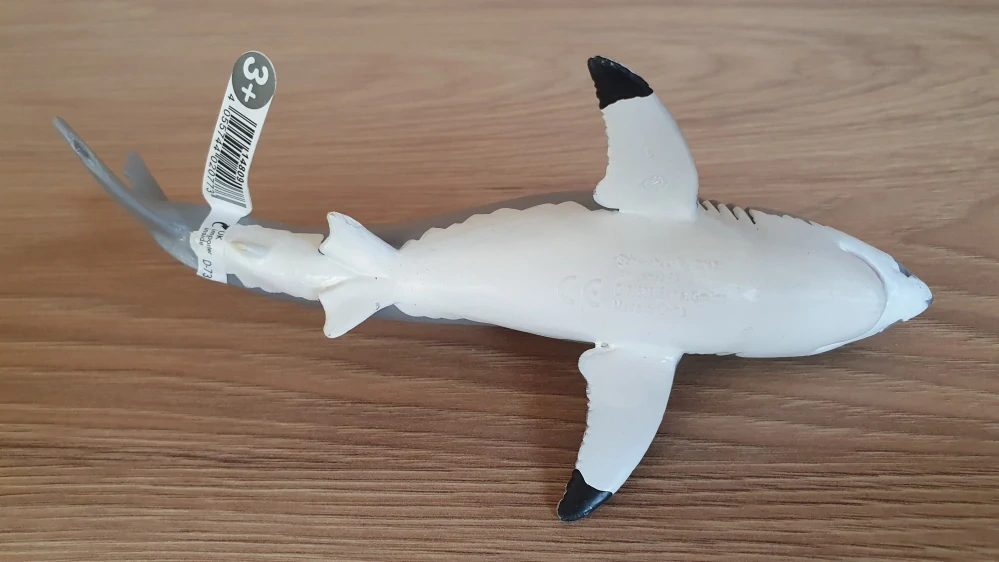 žralok bílý  14809, model 2017