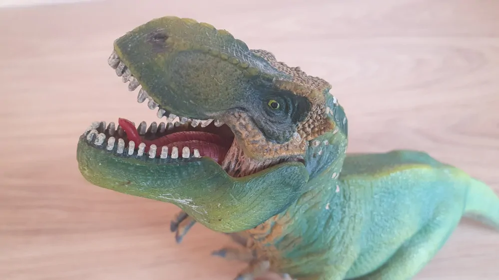 Tyrannosaurus rex 14525, model 2011