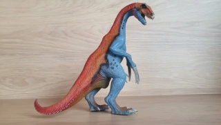 Therizinosaurus  14529, model 2013