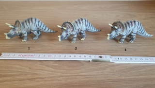 Triceratops  14504, model 2002