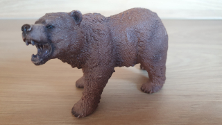 medvěd Grizzly 14685, model 2012