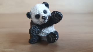 panda mládě 14734, model 2014