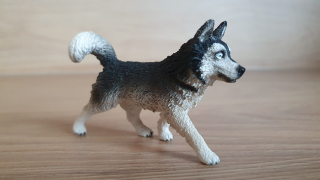 husky  16835, model 2014