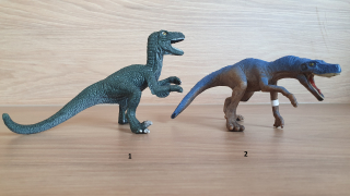Velociraptor a Herrerasaurus edice McDonalds