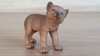 vlče hnědé  42472, model 2018