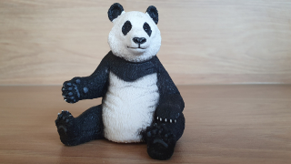 panda sedící 14773, model 2016