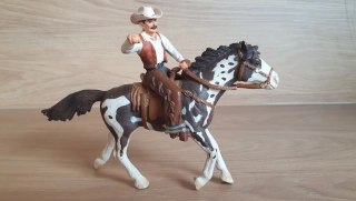 cowboy na koni  70303
