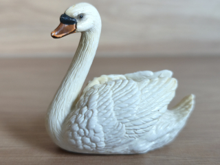 labuť  13240, model 1997