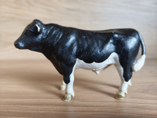 býk  13143, model 2000