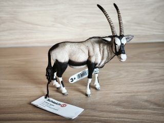 antilopa Oryx  17029, model 2015