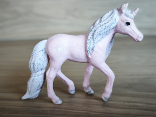 Amalya, mládě jednorožce, růžové 83070, model 2018